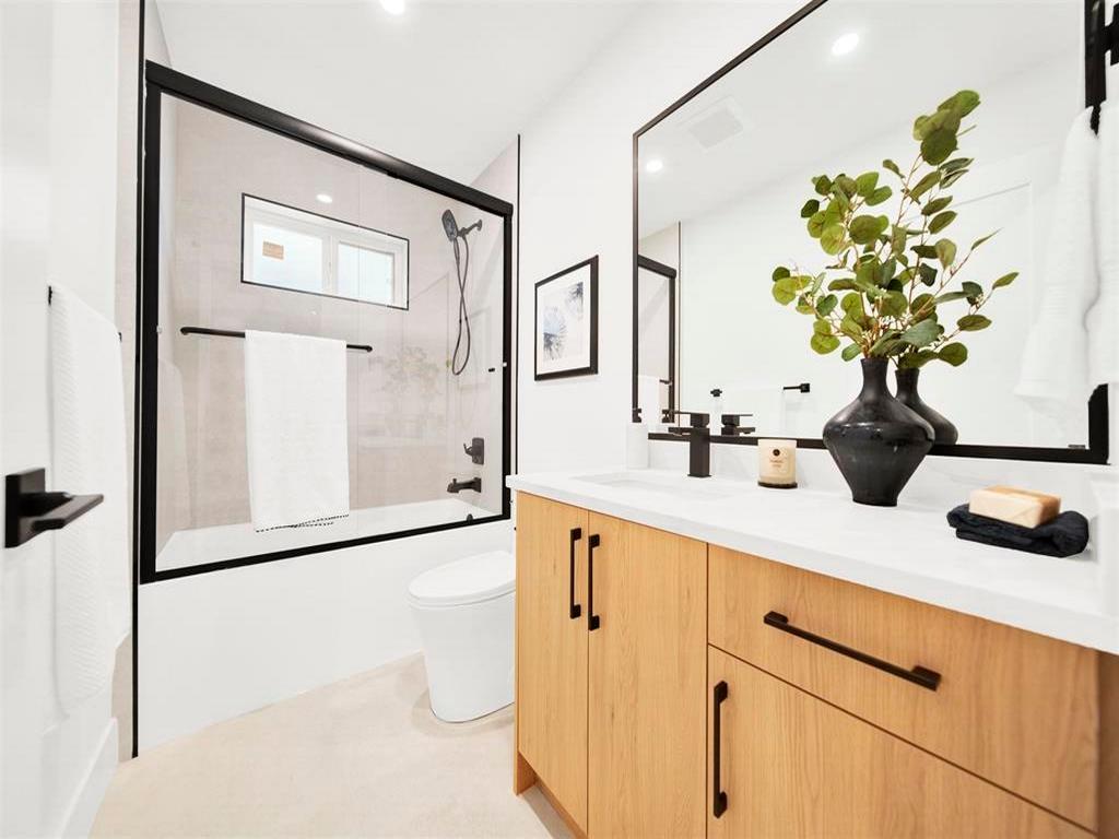 Listing Image for R3090205