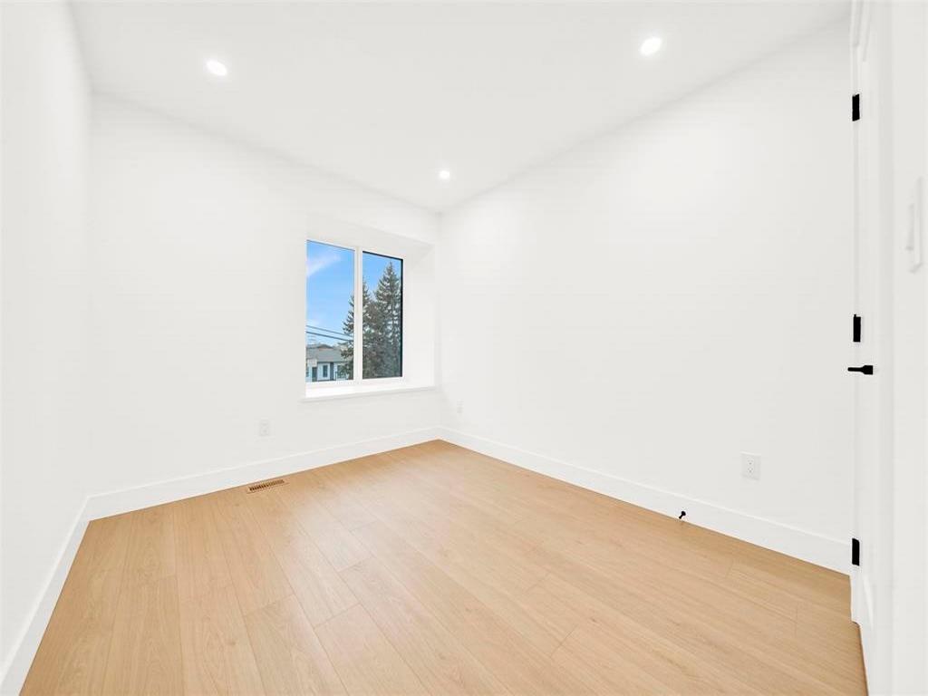 Listing Image for R3090205