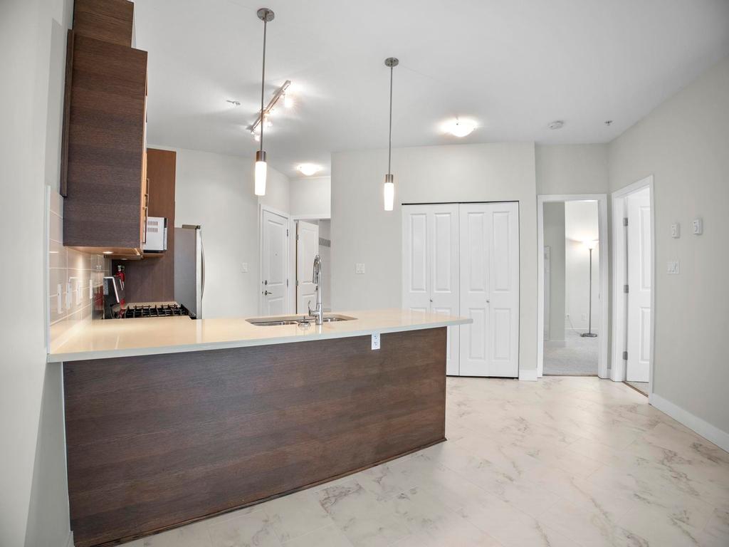 Listing Image for R3090207