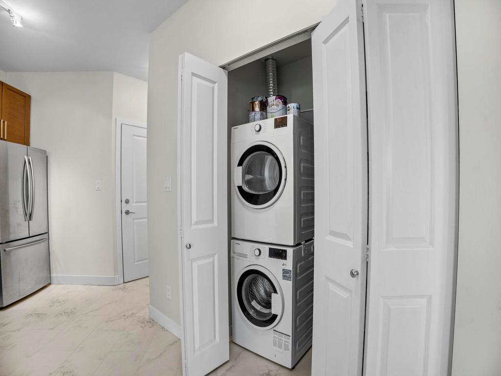 Listing Image for R3090207