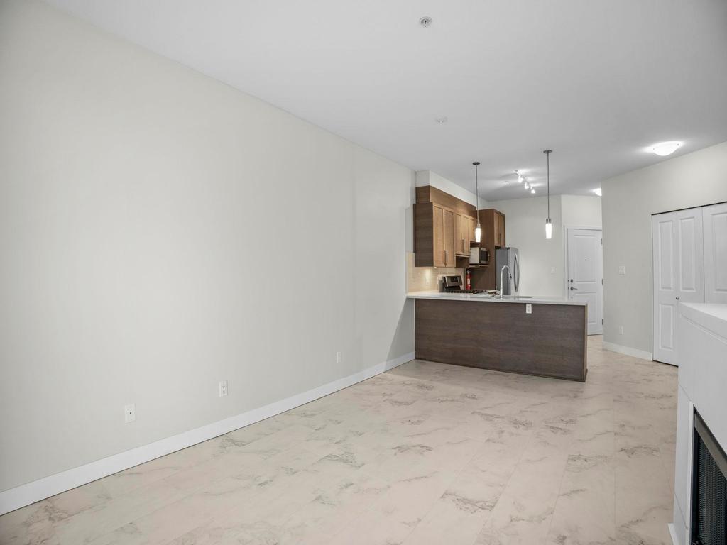 Listing Image for R3090207