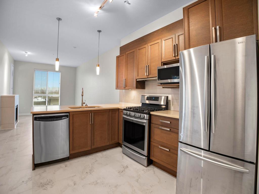 Listing Image for R3090207