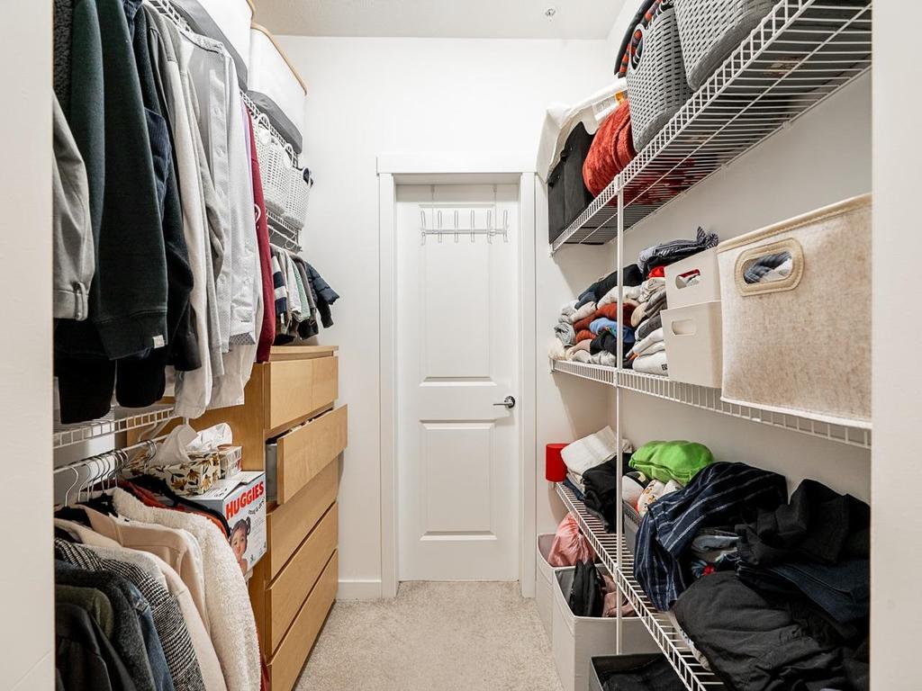 Listing Image for R3090213