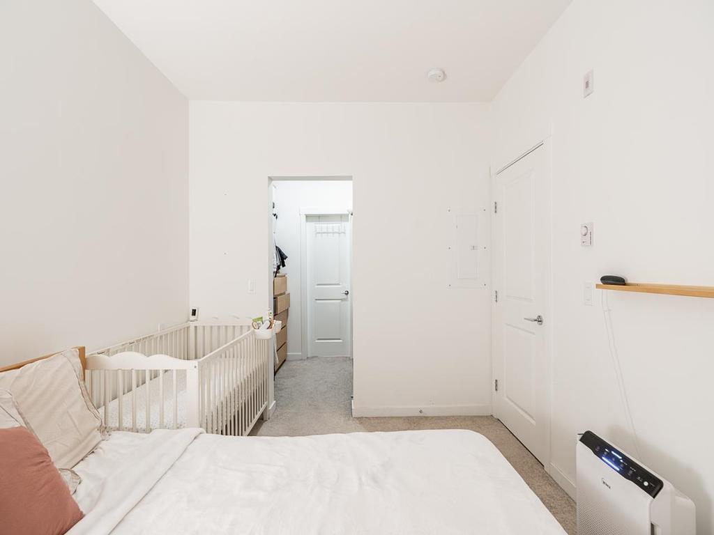 Listing Image for R3090213