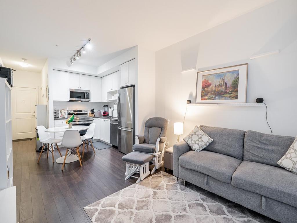 Listing Image for R3090213