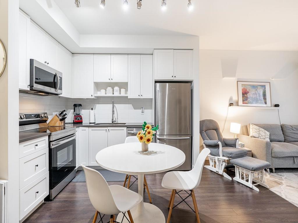 Listing Image for R3090213