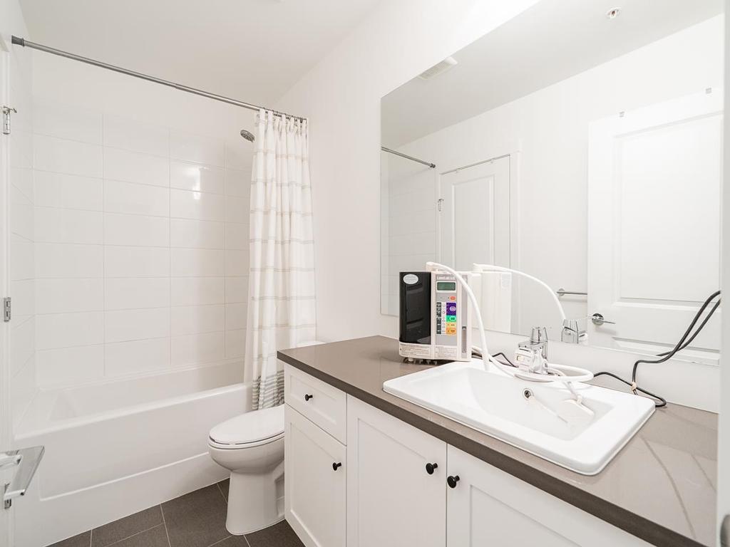 Listing Image for R3090213