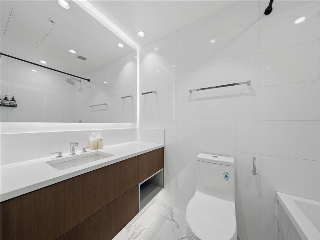 Listing Image for R3090220