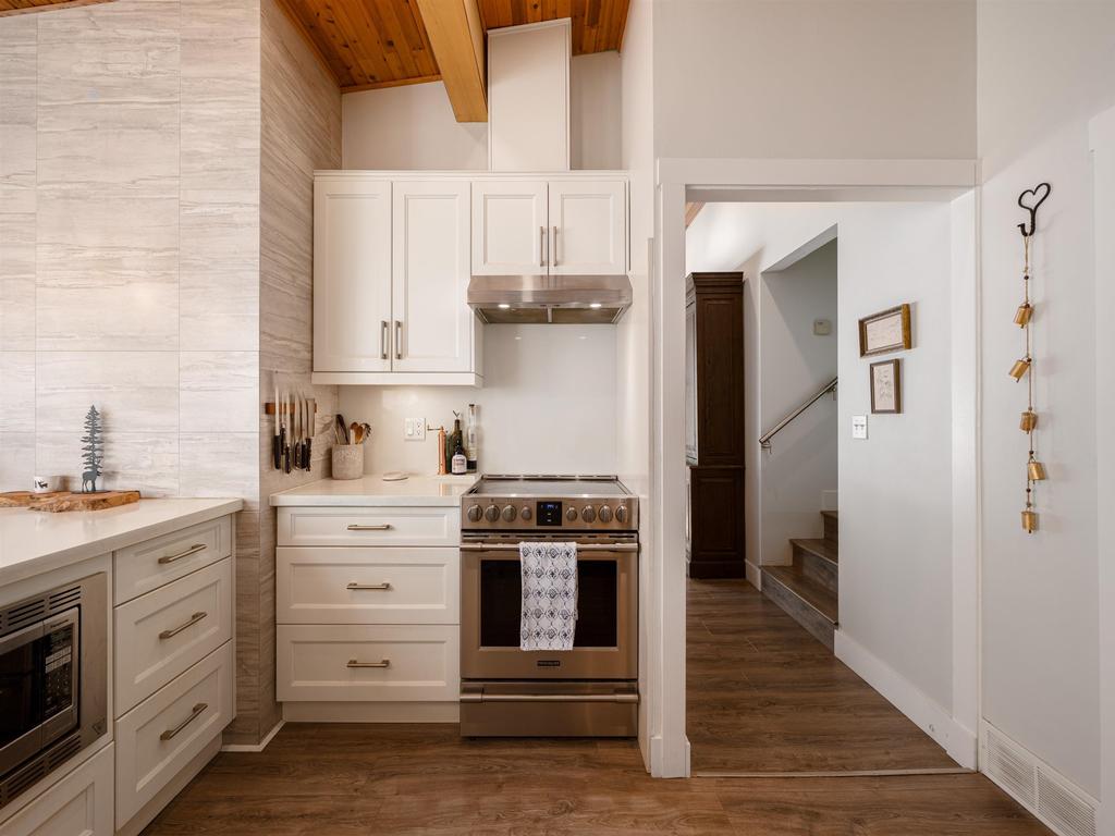 Listing Image for R3090225