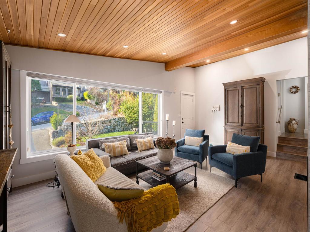 Listing Image for R3090225