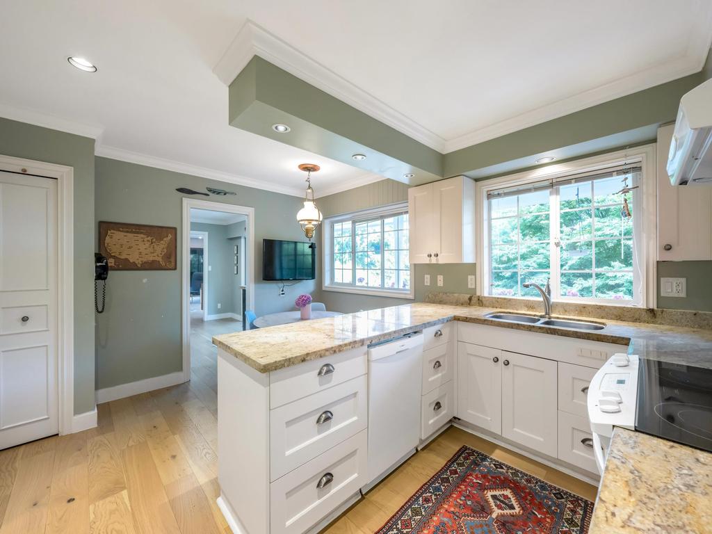 Listing Image for R3090229