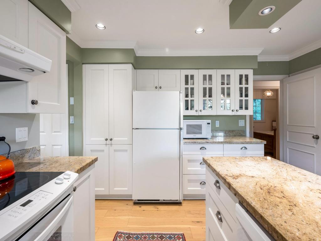 Listing Image for R3090229