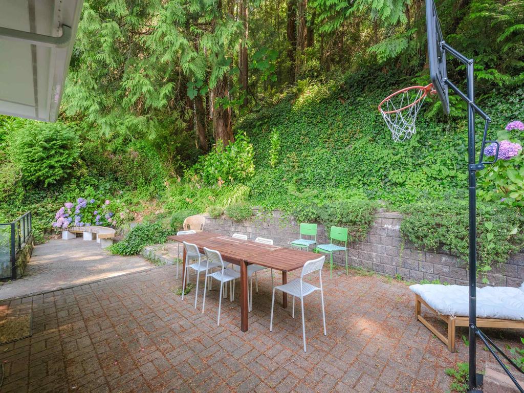 Listing Image for R3090229