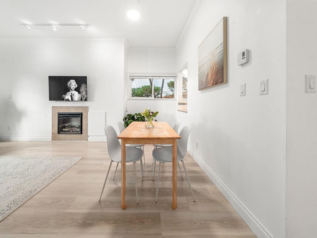 Listing Image for R3090231