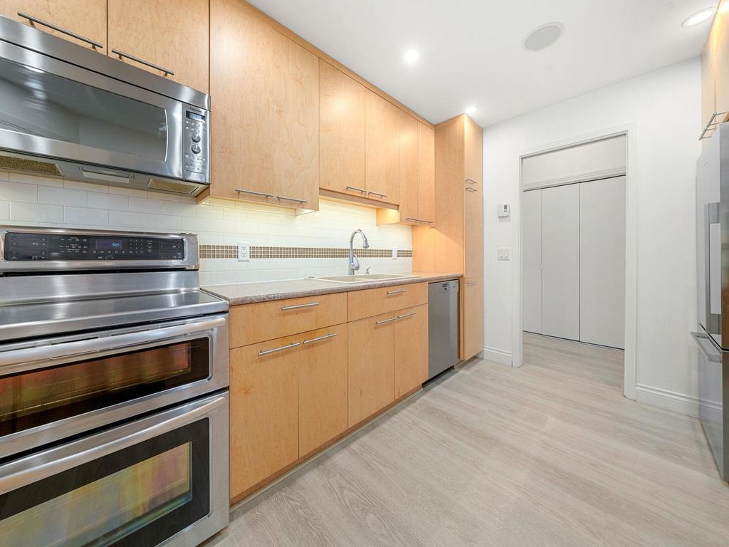 Listing Image for R3090231