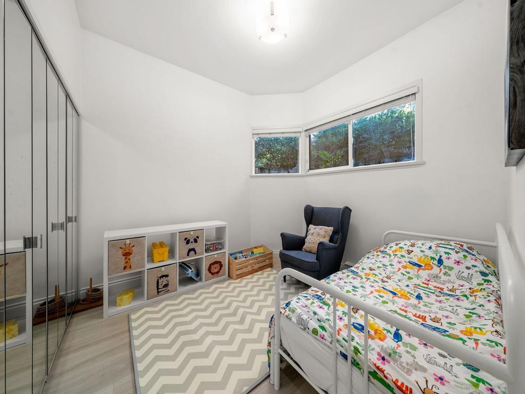 Listing Image for R3090231