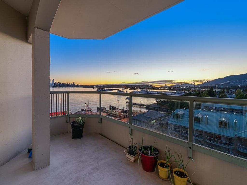 Listing Image for R3090235