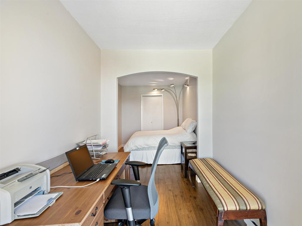 Listing Image for R3090235