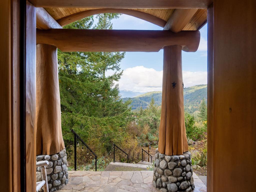 Listing Image for R3090238