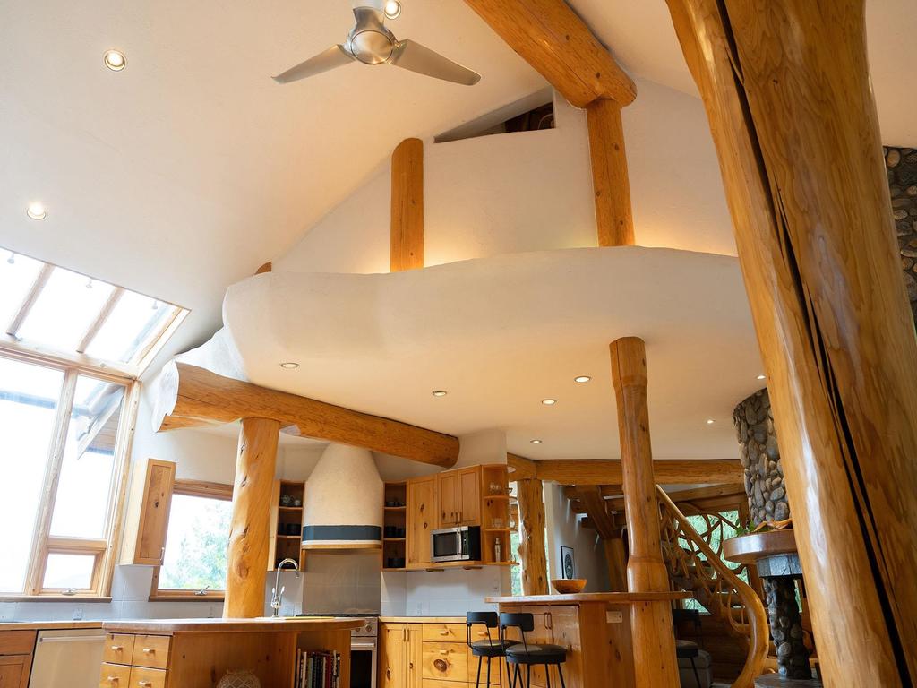 Listing Image for R3090238