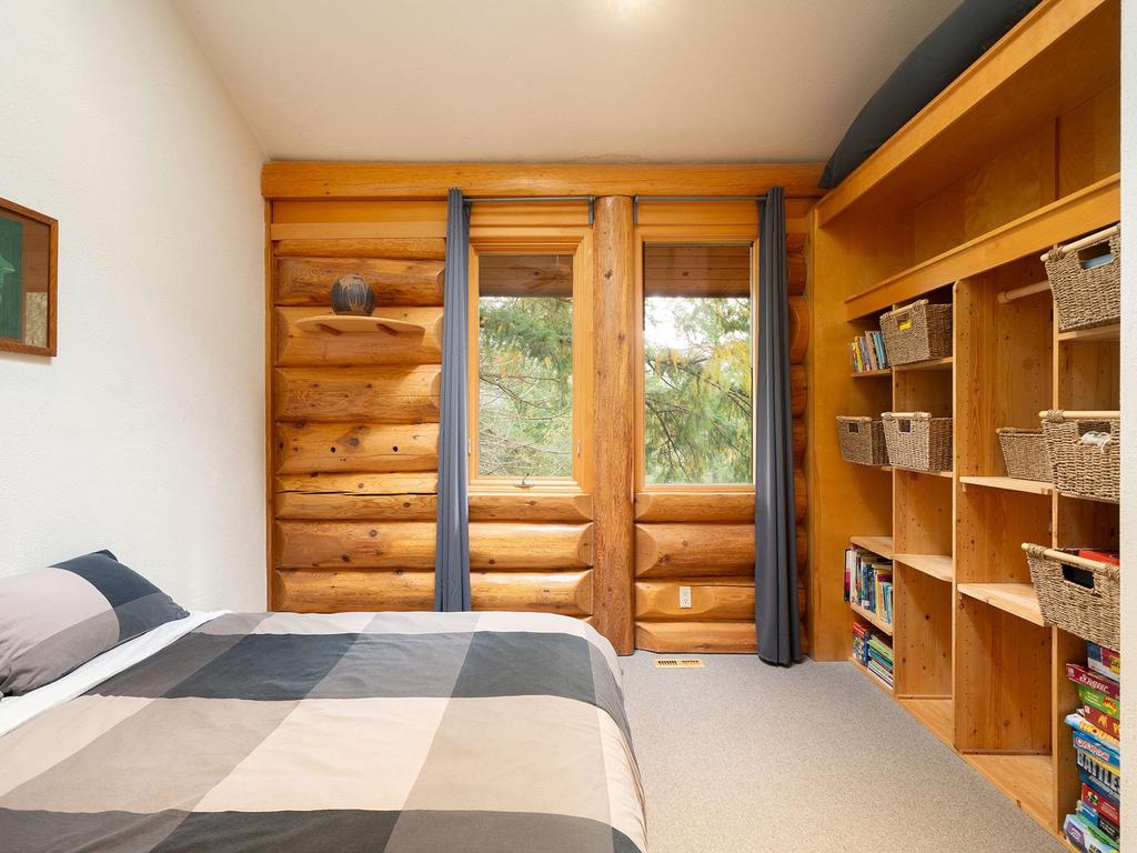 Listing Image for R3090238