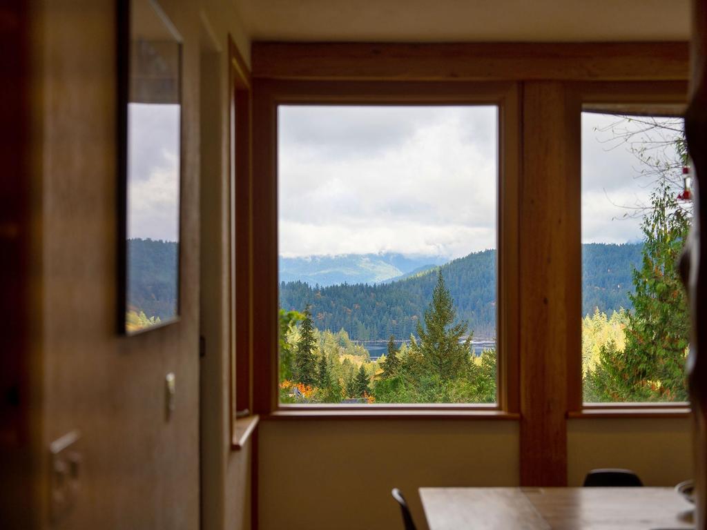 Listing Image for R3090238