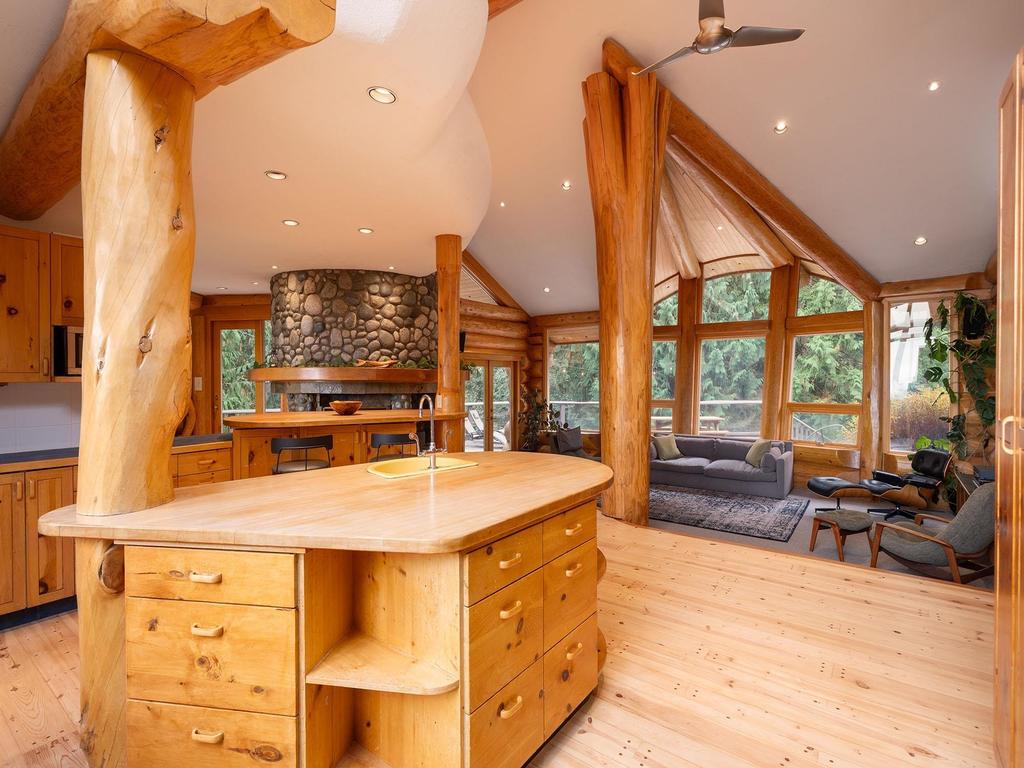 Listing Image for R3090238