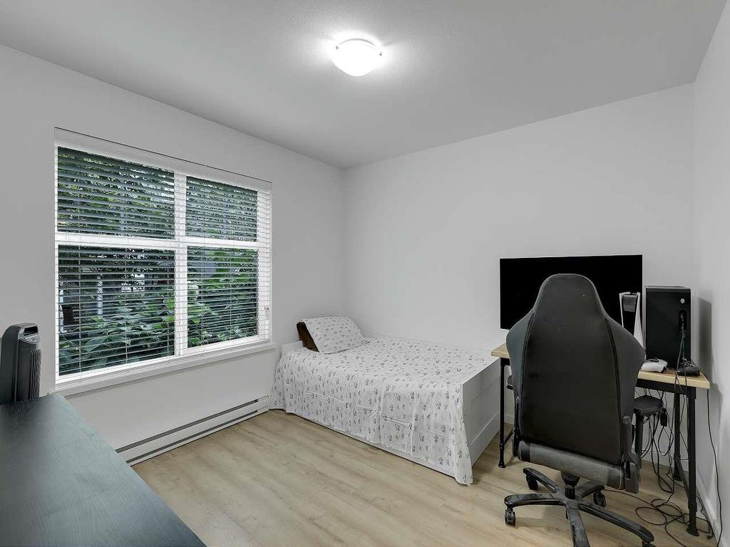 Listing Image for R3090242