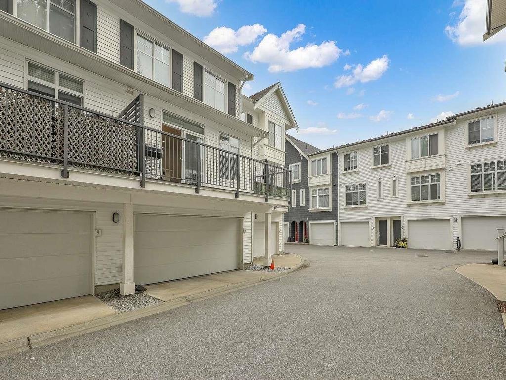 Listing Image for R3090242