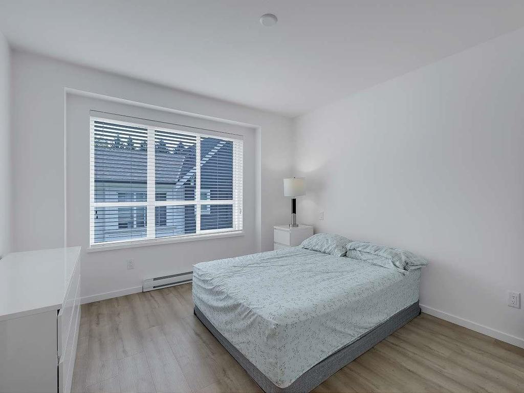 Listing Image for R3090242