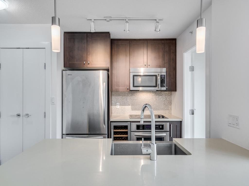 Listing Image for R3090253