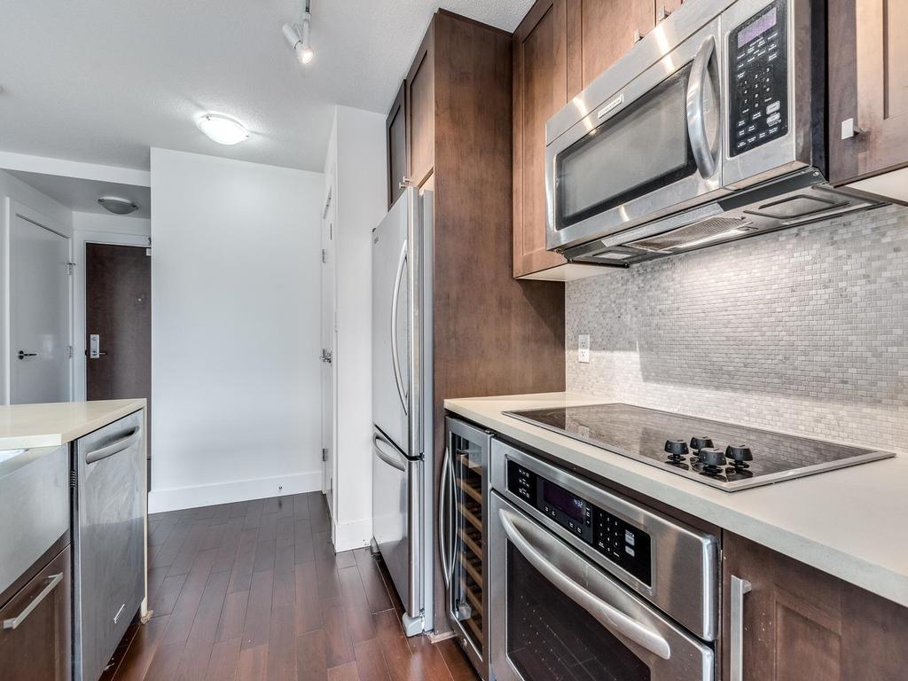 Listing Image for R3090253