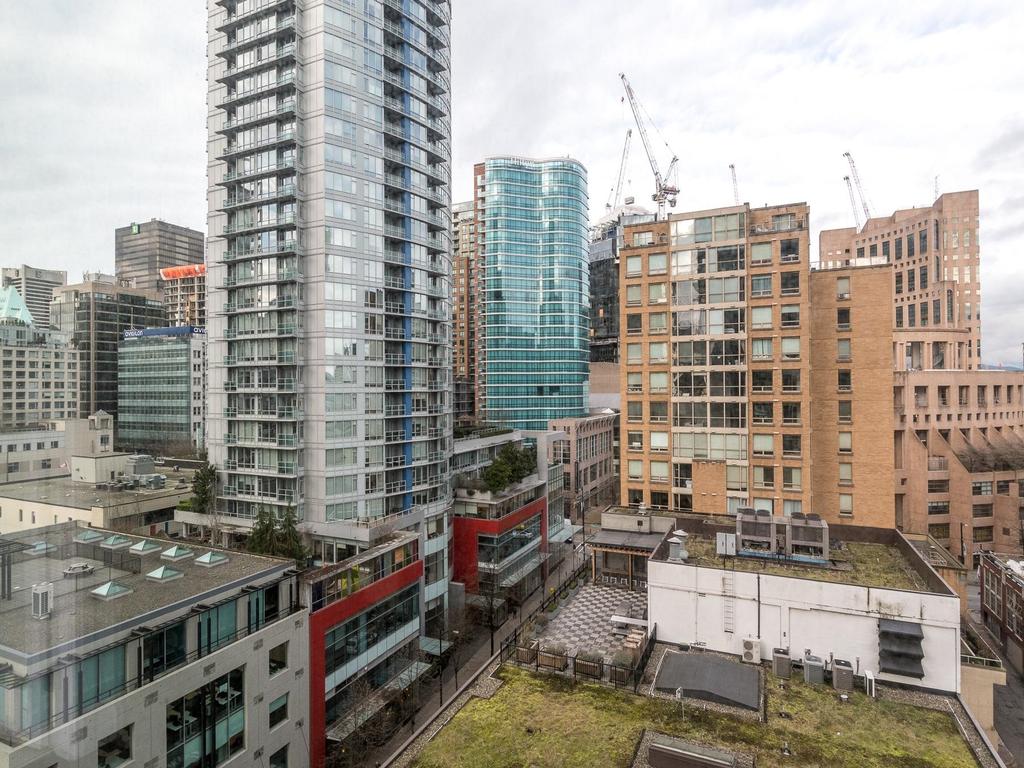 Listing Image for R3090253