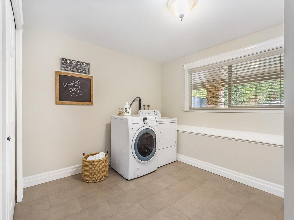 Listing Image for R3090258