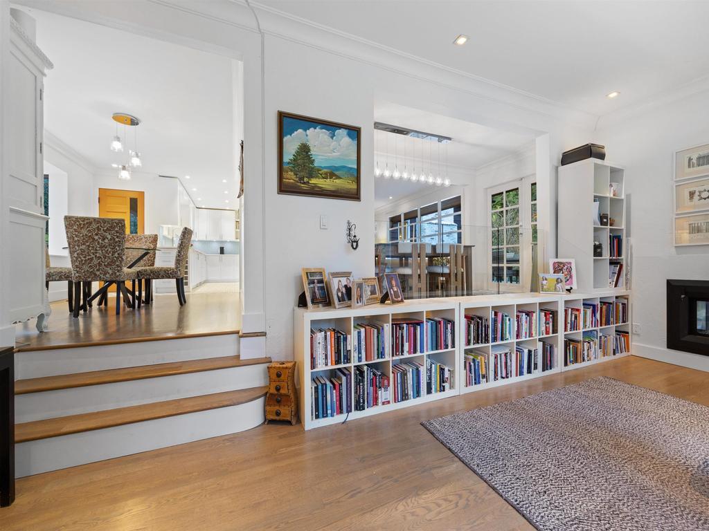 Listing Image for R3090265