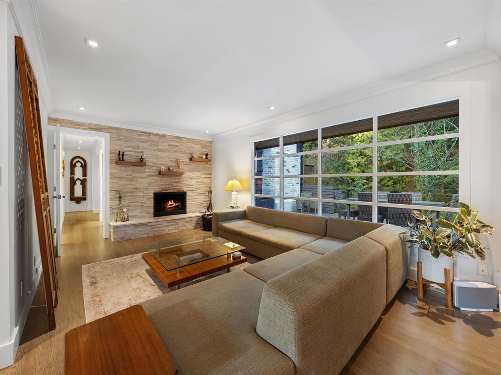 Listing Image for R3090265