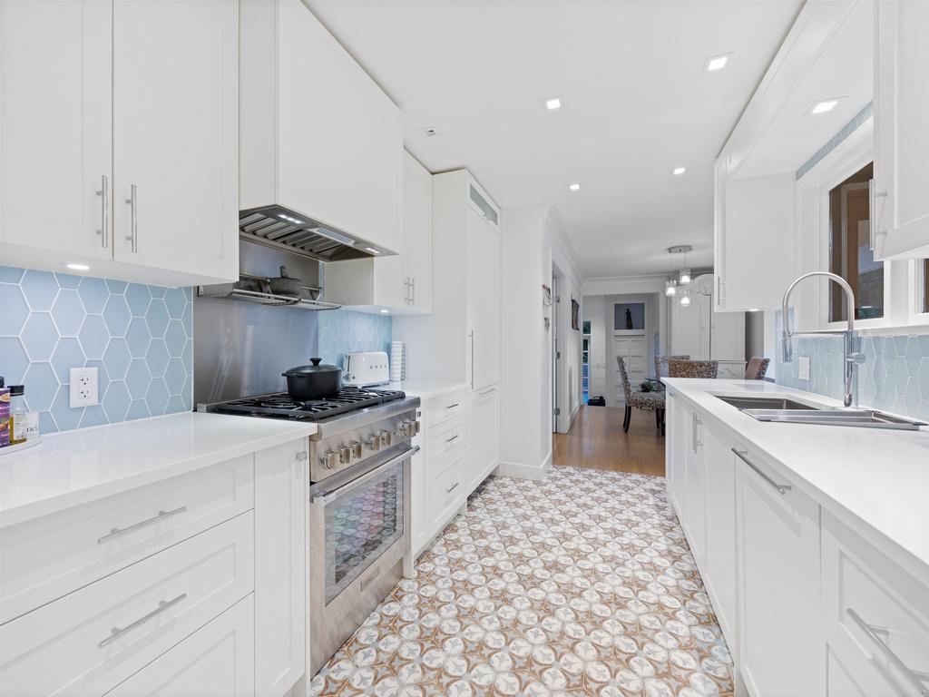 Listing Image for R3090265