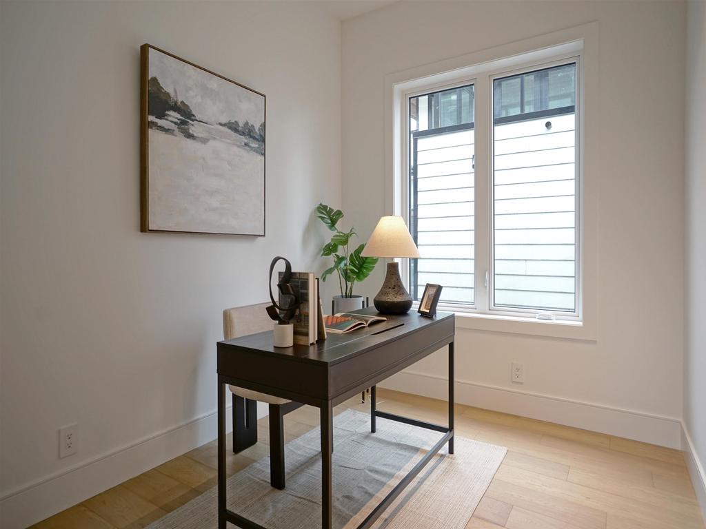 Listing Image for R3090267