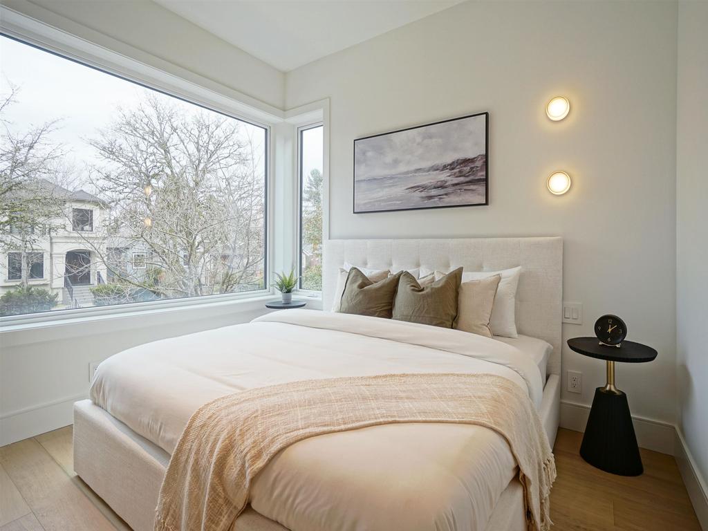 Listing Image for R3090267