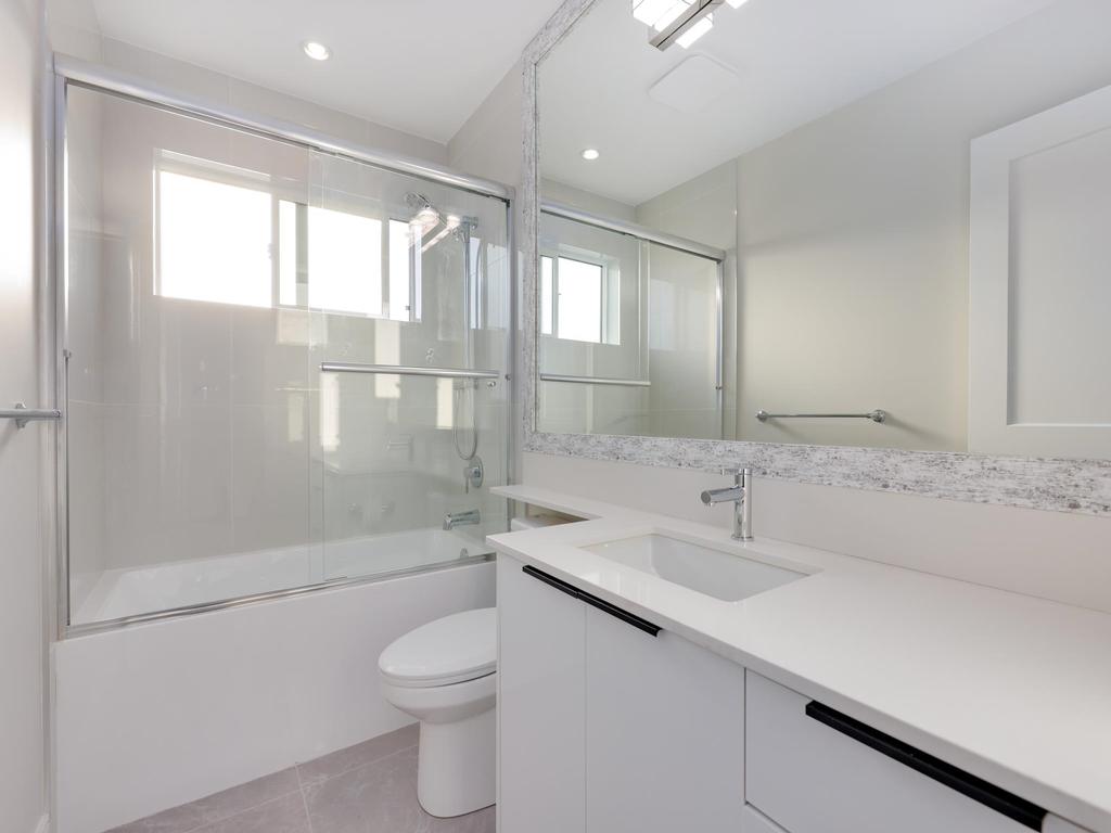 Listing Image for R3090270