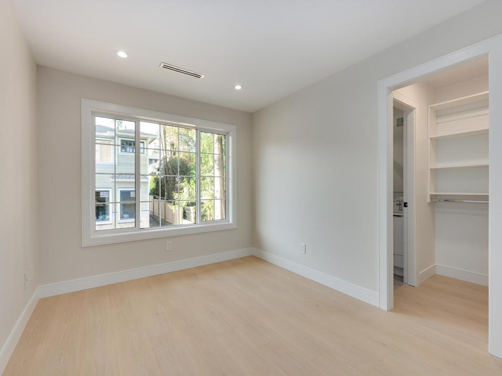 Listing Image for R3090270