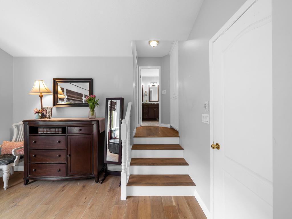 Listing Image for R3090274