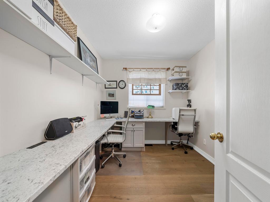 Listing Image for R3090274