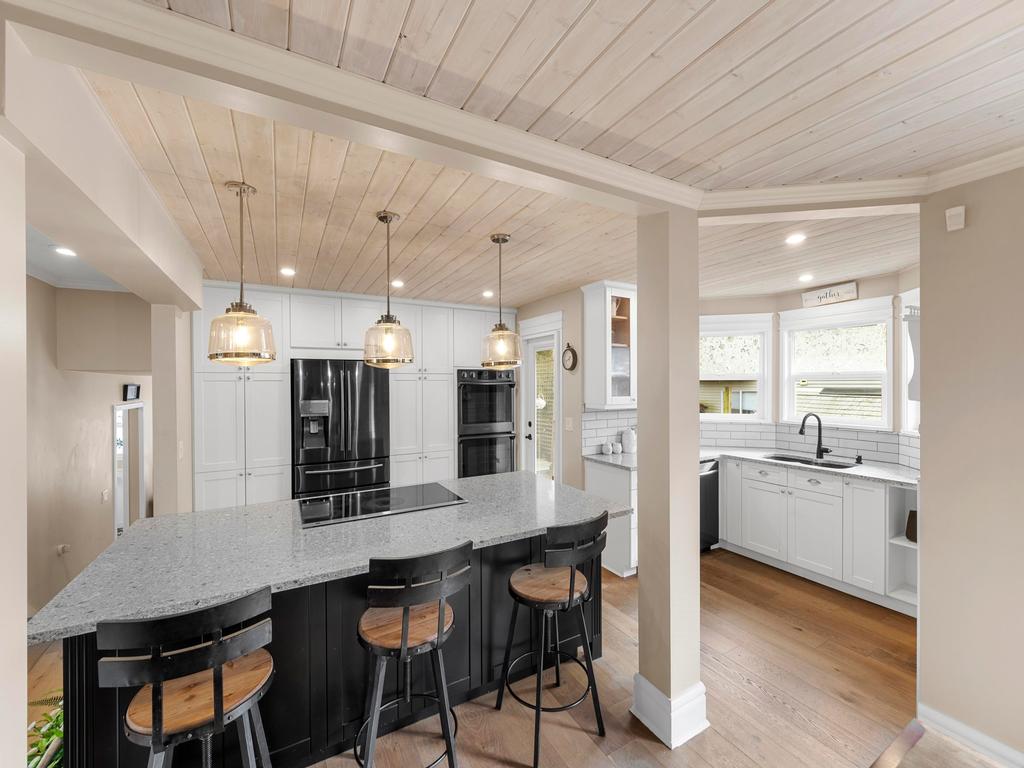 Listing Image for R3090274