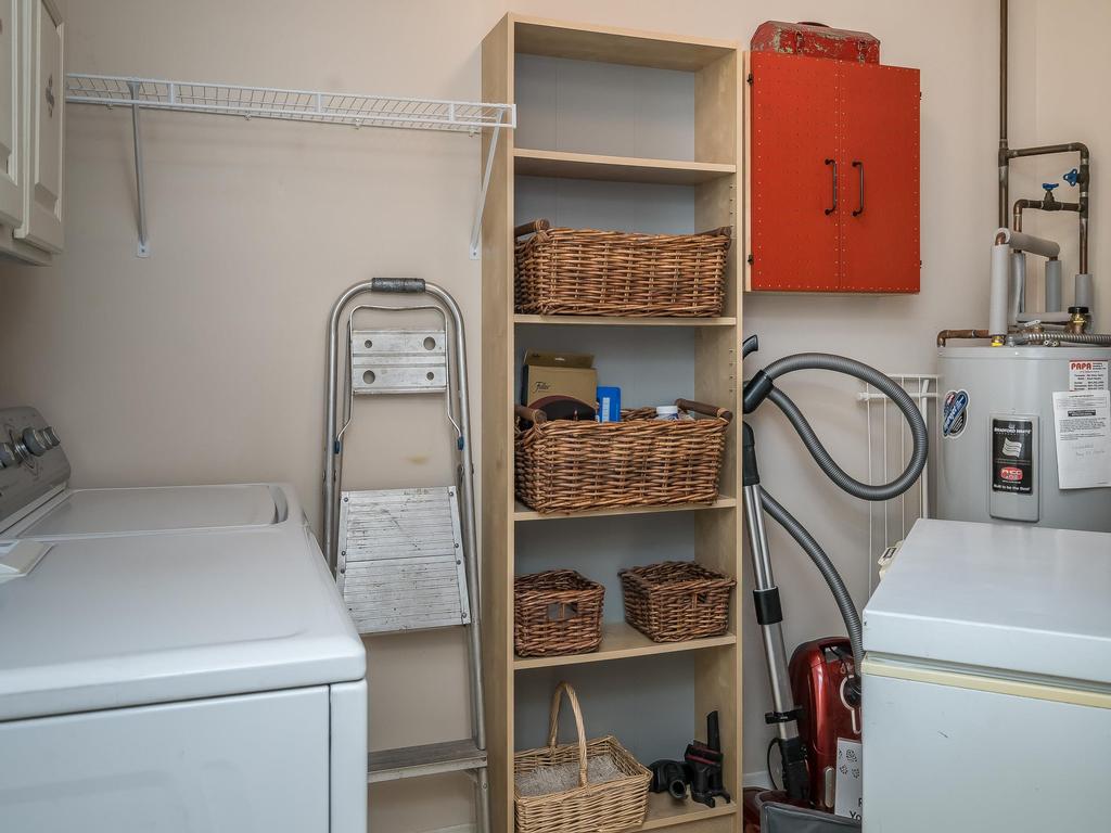 Listing Image for R3090280