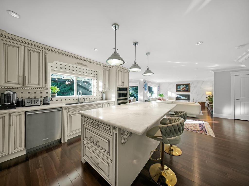 Listing Image for R3090281