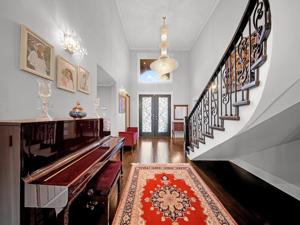 Listing Image for R3090281