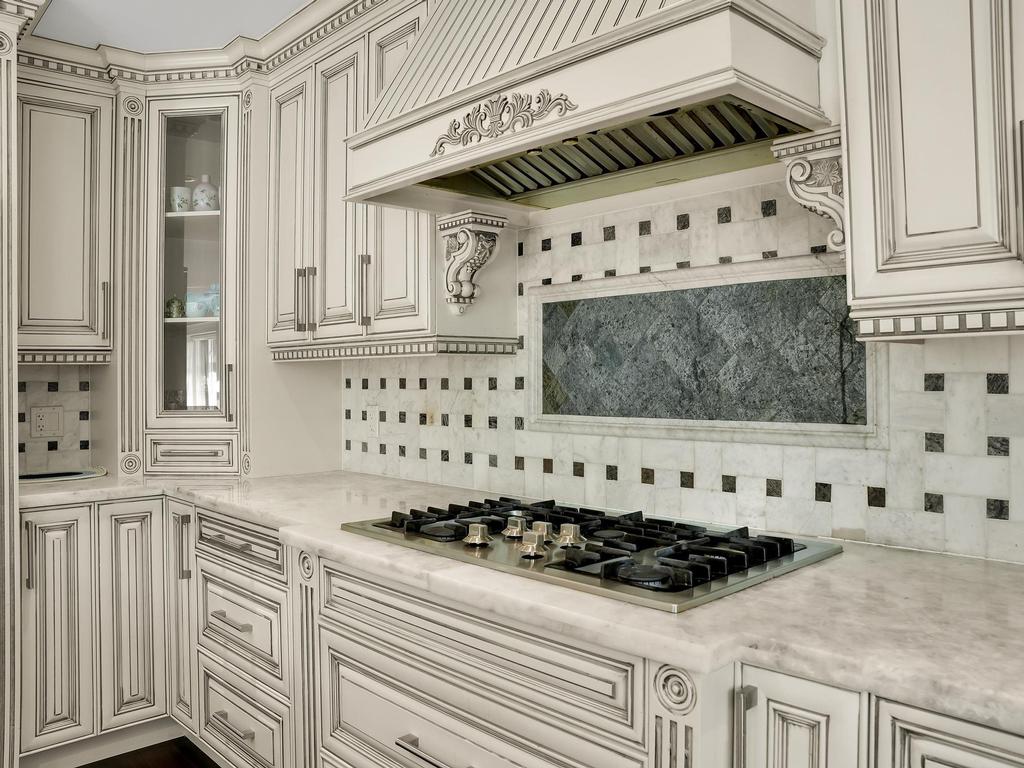 Listing Image for R3090281