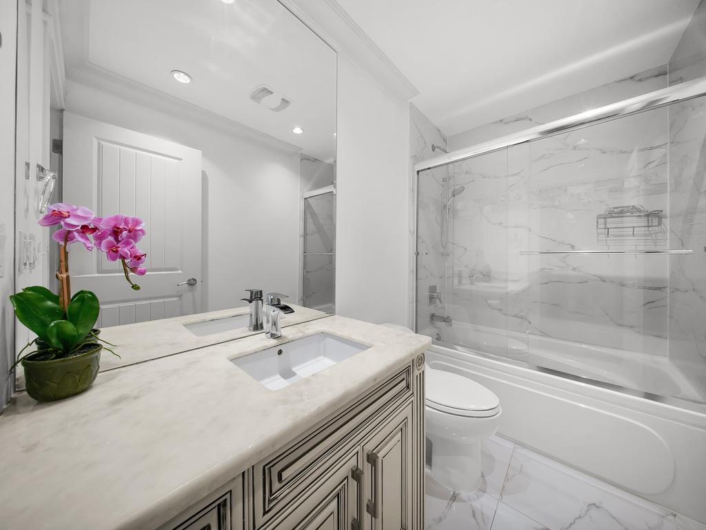 Listing Image for R3090281