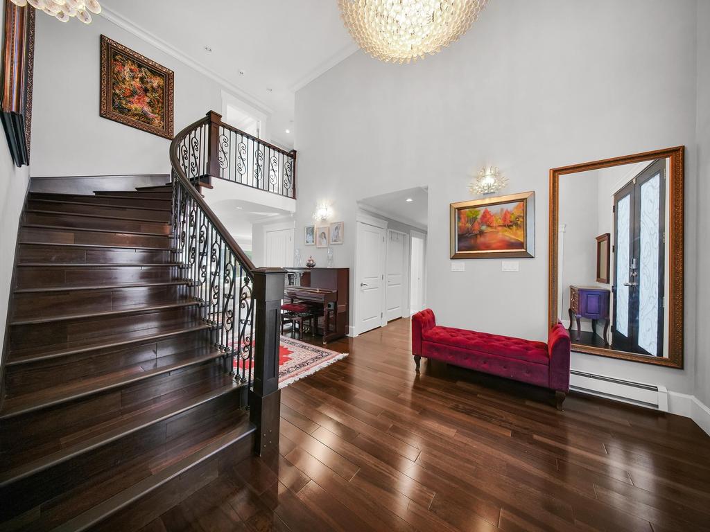 Listing Image for R3090281